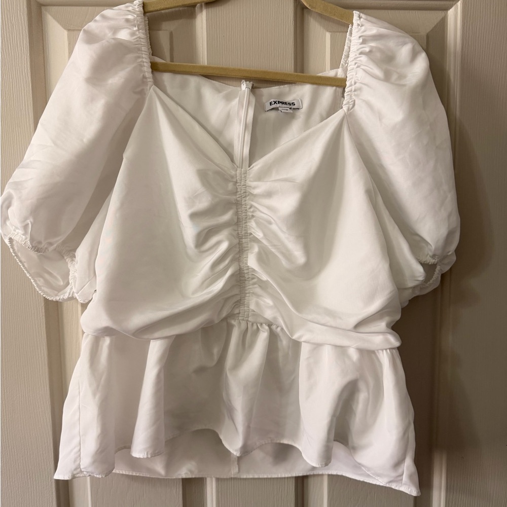 Express Ivory Ruched Puff Sleeve Blouse